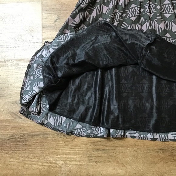 Nwt Lush Dress Size M Long Sleeve A Line Geometric Tribal Print Gray Purple - Picture 12 of 15